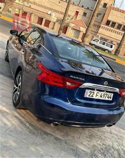 Nissan Maxima